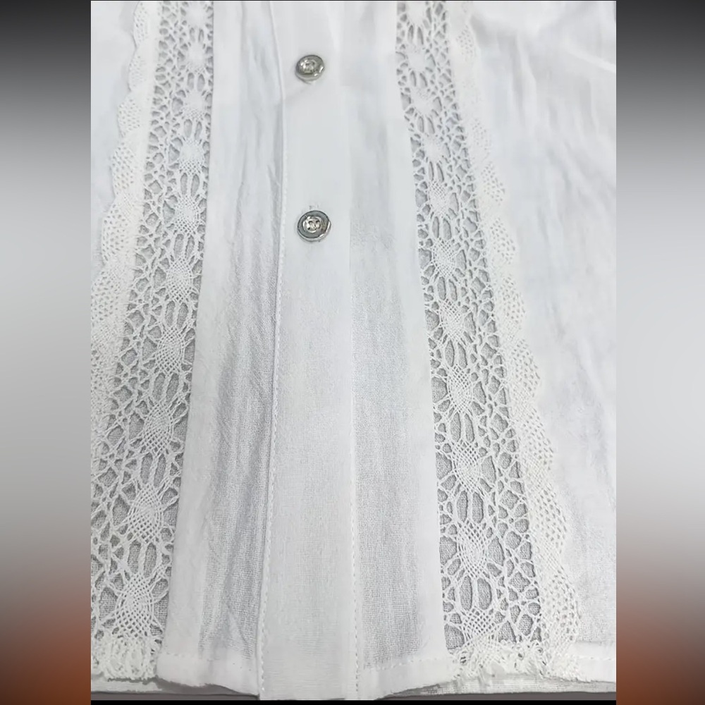 🤍 Textured White Lace Detail, 2 Button Cuff - Button Down Blouse - Picture 10 of 14